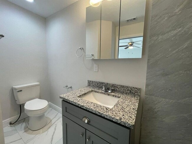 Building Photo - 1512 38th Ave N