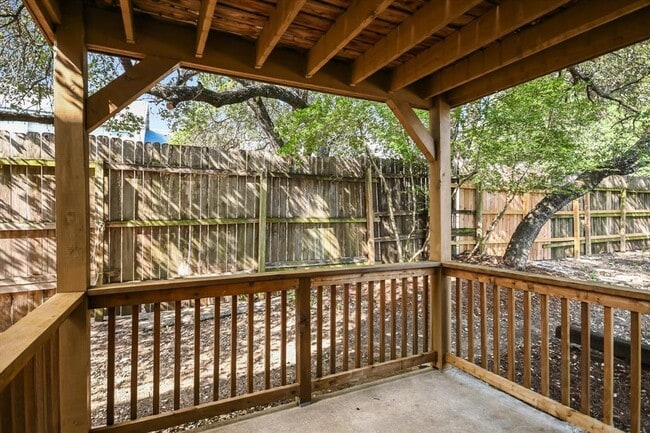 Building Photo - 4303 Acropolis Ct