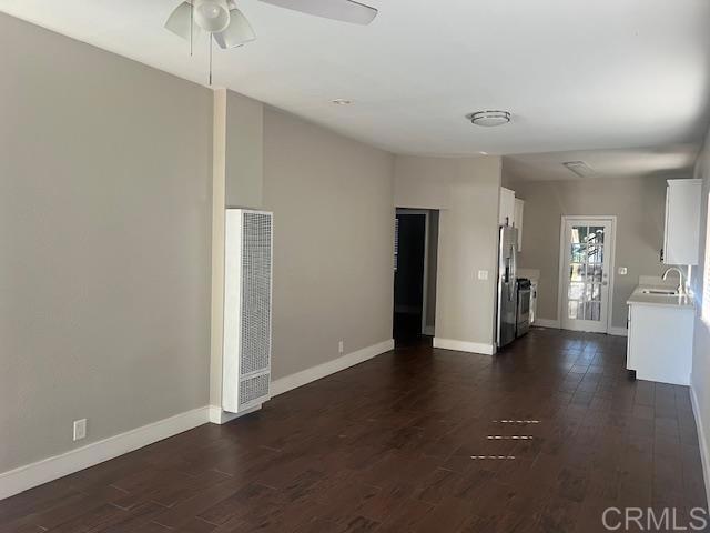 Building Photo - 2661 L St