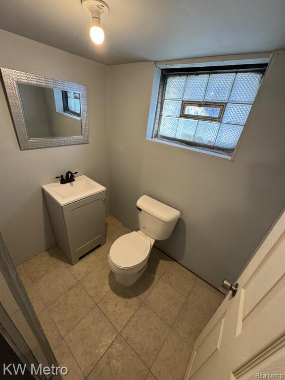 Building Photo - 4707 Buckingham