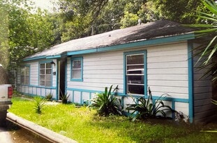 Building Photo - 1925 Ojeman Rd