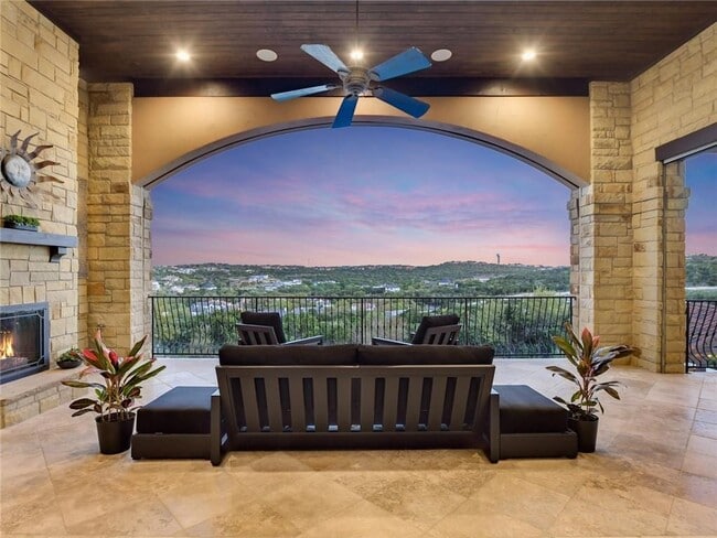 Building Photo - 4212 Serene Hills Dr