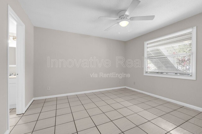 Building Photo - 5119 Curry Ford Rd