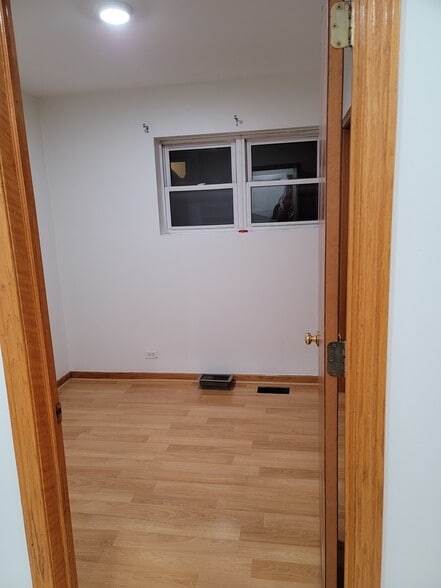 Building Photo - 1719 S Ruble St