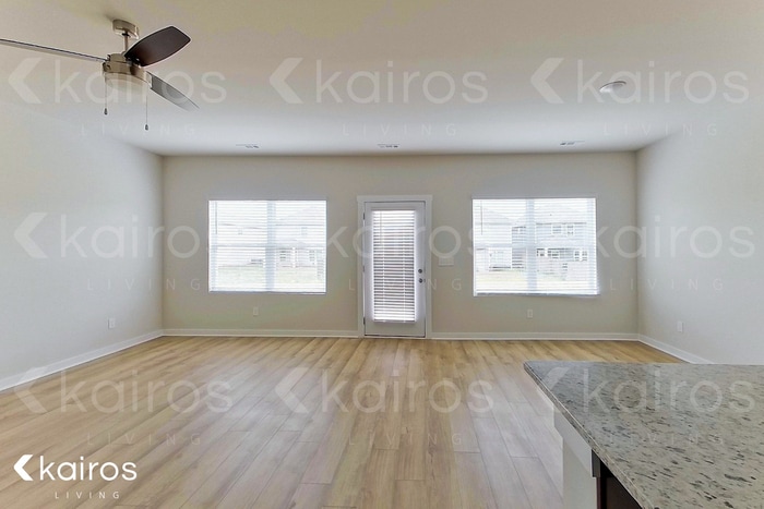 Building Photo - 6411 Upchurch Dr