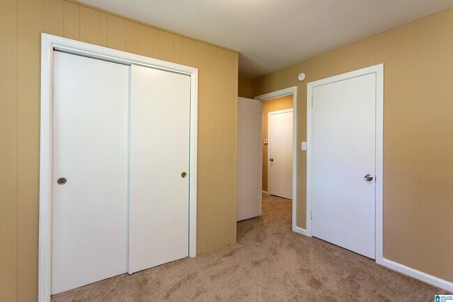 Building Photo - 524 Jane Ann Cir