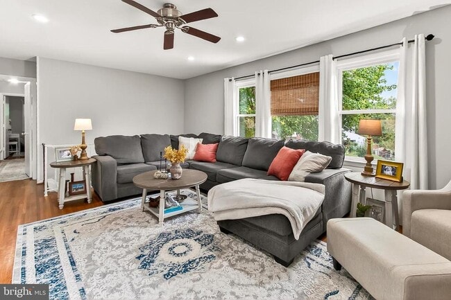 Building Photo - 8614 Arley Dr