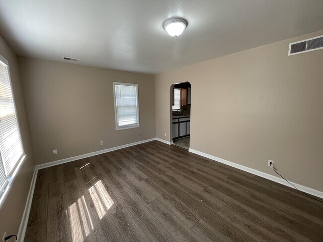 Building Photo - 4137 N 63rd St