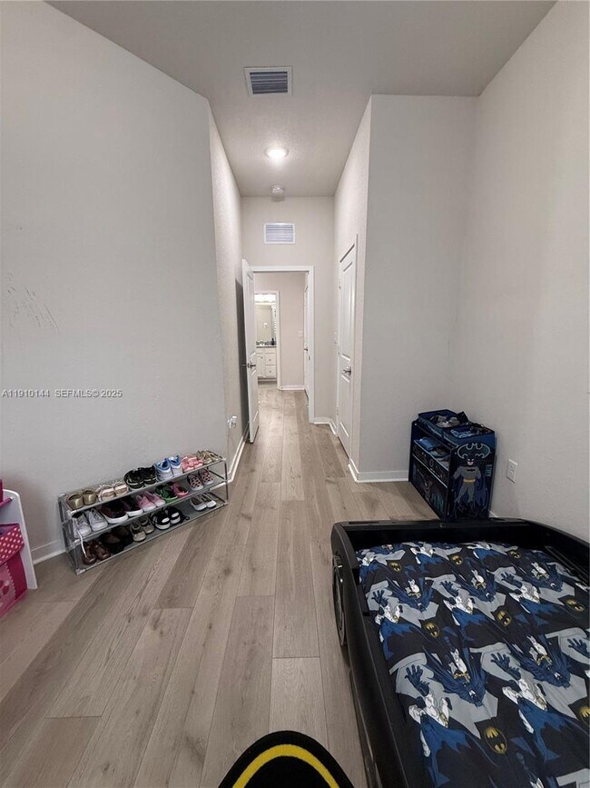 Building Photo - 10917 SW 232nd Terrace