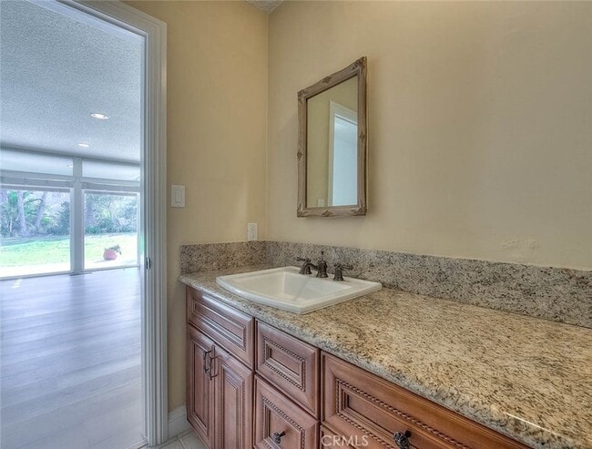 Building Photo - 16612 Park Ln Cir