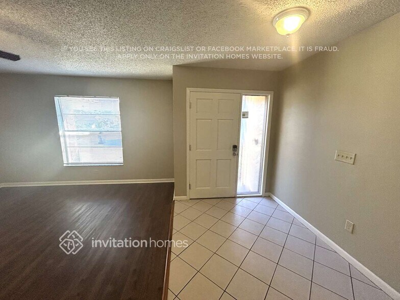 Building Photo - 916 Tarawood Ln