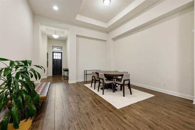 Building Photo - 713 Santa Catalina Wy