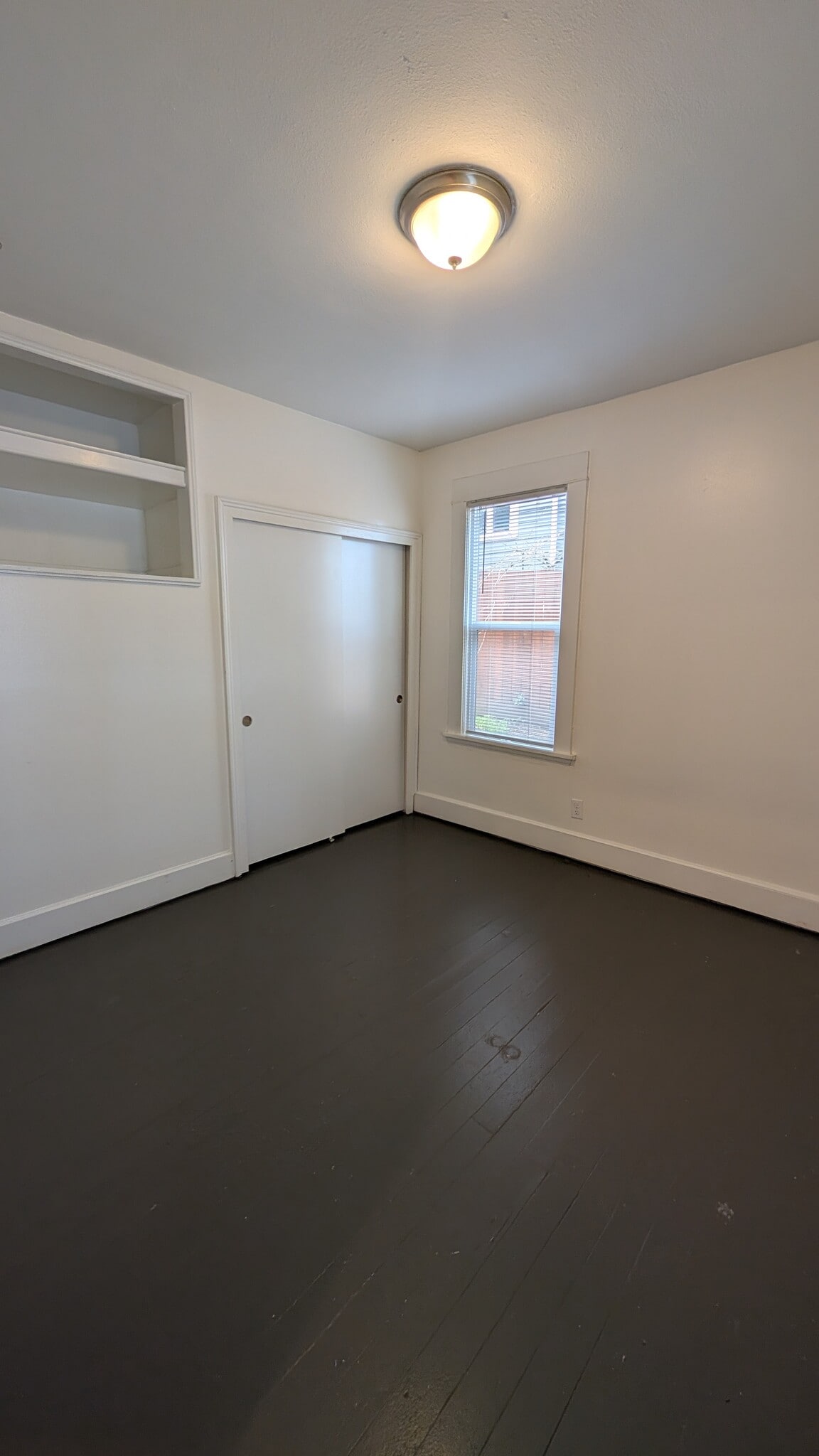 Building Photo - 3440 SW Falcon St