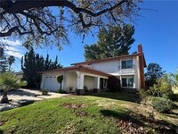 Building Photo - 1951 White Star Dr