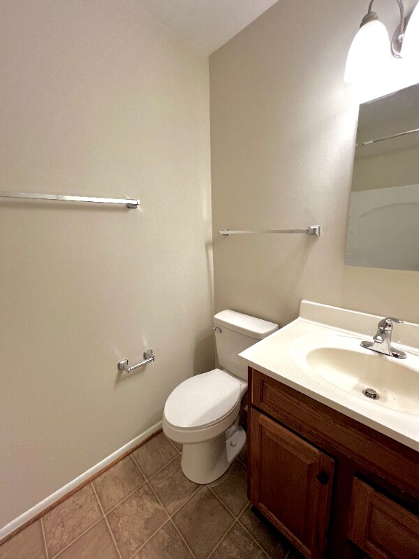 Building Photo - 167 Stonegate Dr