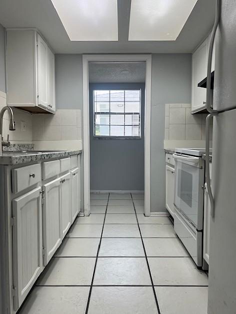 Building Photo - 5839 62nd Ave N