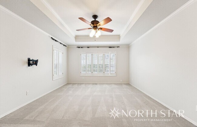 Building Photo - Beautiful Home Near Westlake Park