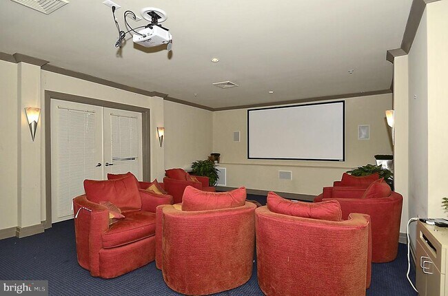 Building Photo - 2765 Centerboro Dr