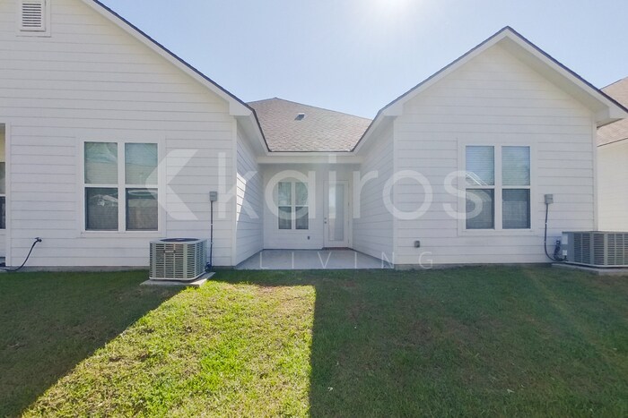 Building Photo - 4814 Mokki Ln