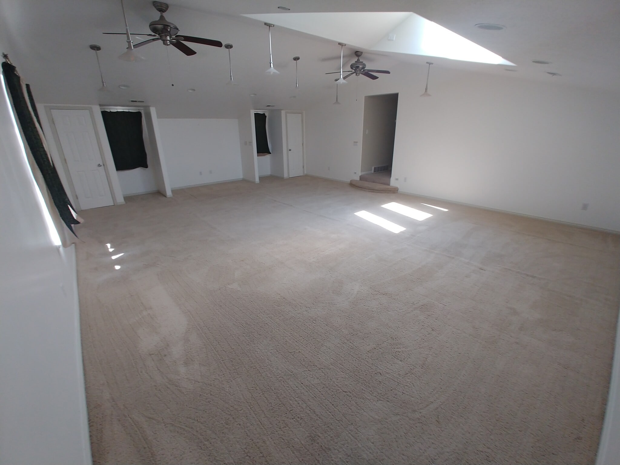 Building Photo - 936 Meadowbrook Dr