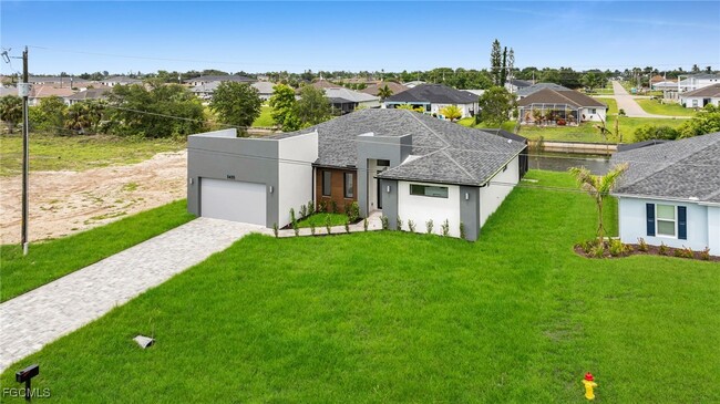 Building Photo - 3435 SW 8th Ct