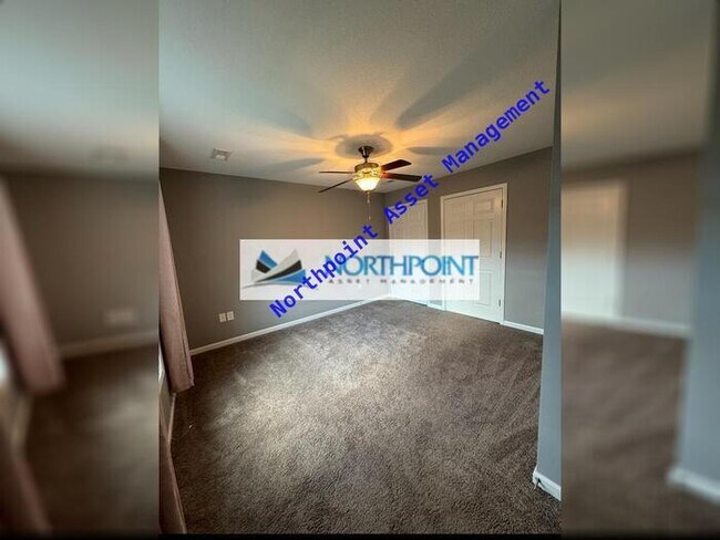 Building Photo - A beautiful 3 bed 2.5 bath home with a fen...
