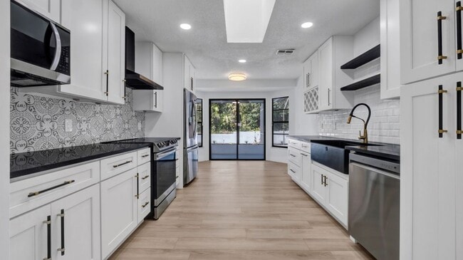 Building Photo - 4907 Parson Brown Ln