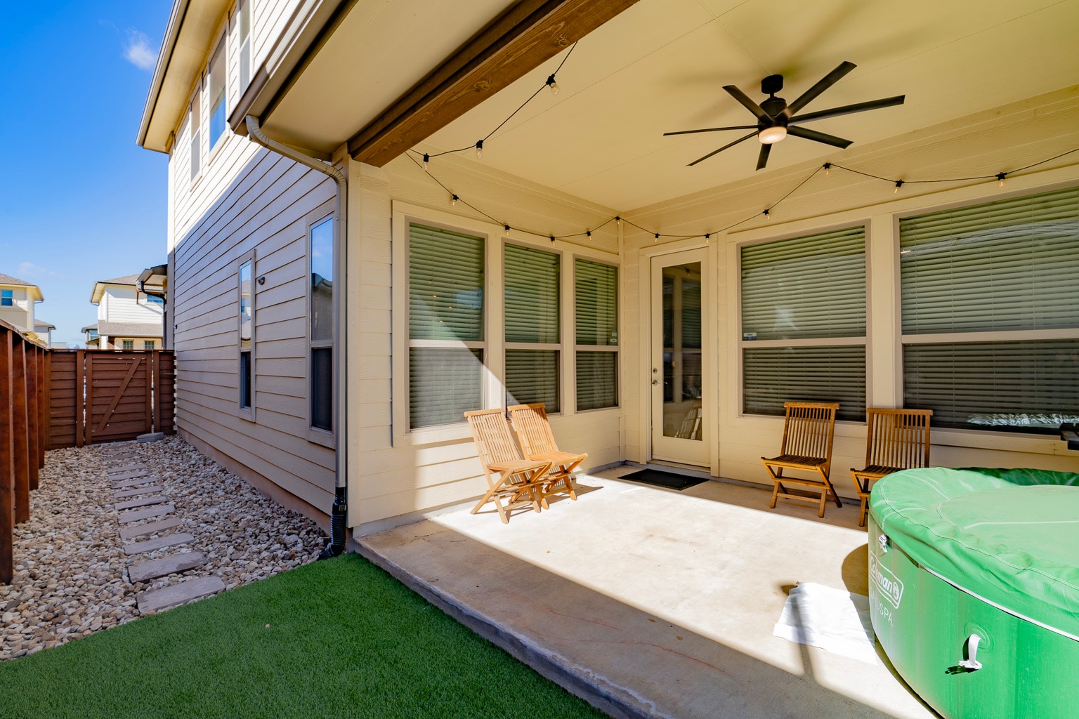 Patio furniture & river-stone walk (hot tub not included) - 1711 Arcilla St