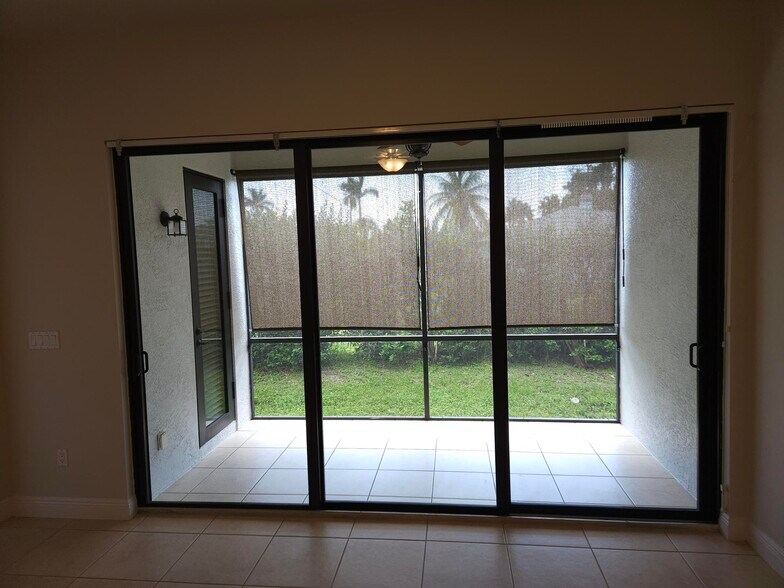 Lanai - 4828 SW 17th Pl