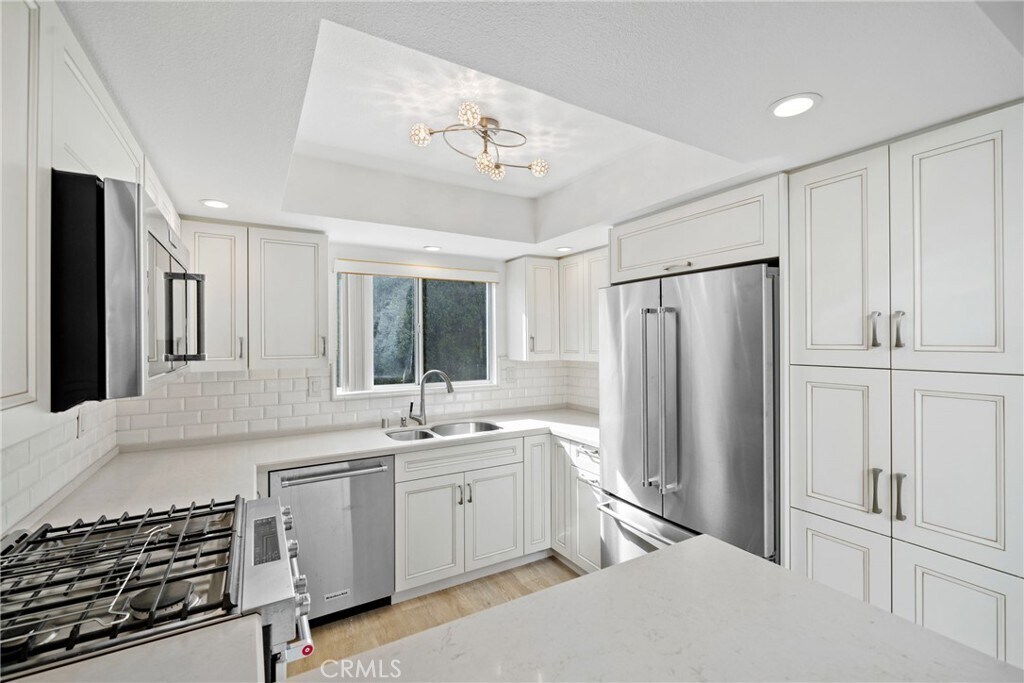 Building Photo - 26342 Forest Ridge Dr