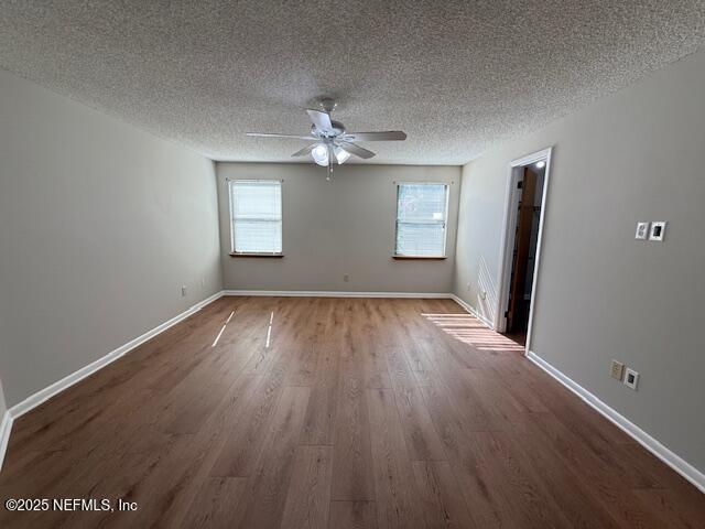 Building Photo - 11290 Southbury Pl