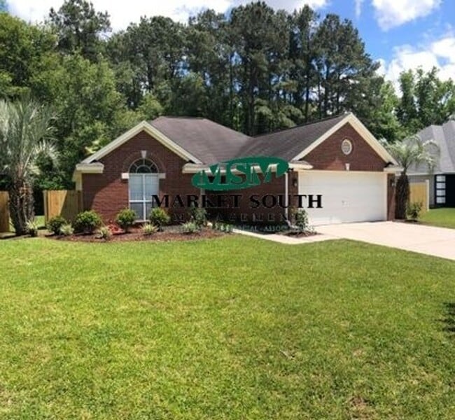 Building Photo - **REDUCED** BEAUTIFUL HOME IN POOLER