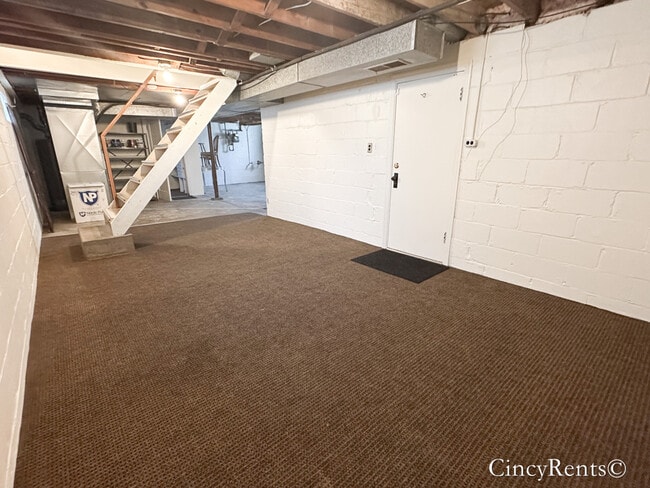 Building Photo - 3901 E Galbraith Rd