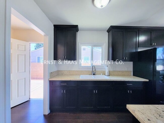 Building Photo - 2666 E Madison St