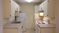Building Photo - "Beautiful Remodeled 3 bed 1 bath in downt...