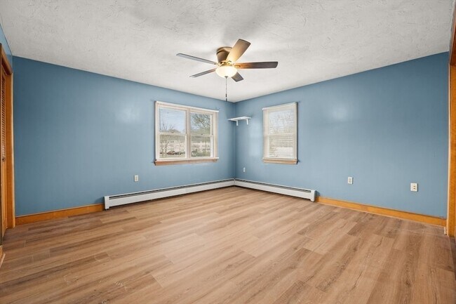 Building Photo - 39 Blendall St