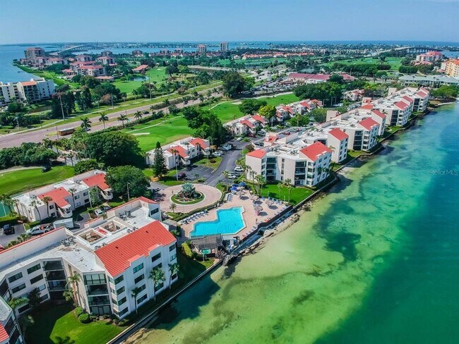 Building Photo - 5505 Del Sol Blvd