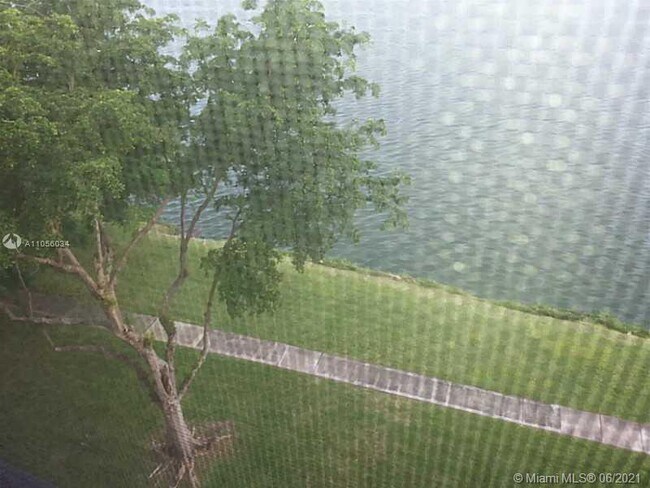 Building Photo - 20850 San Simeon Way