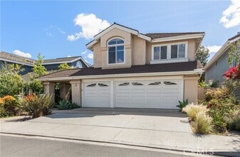 Building Photo - 4 Bayview