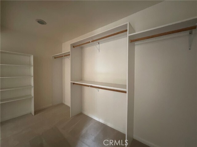 Building Photo - 2029 Las Palomas Dr