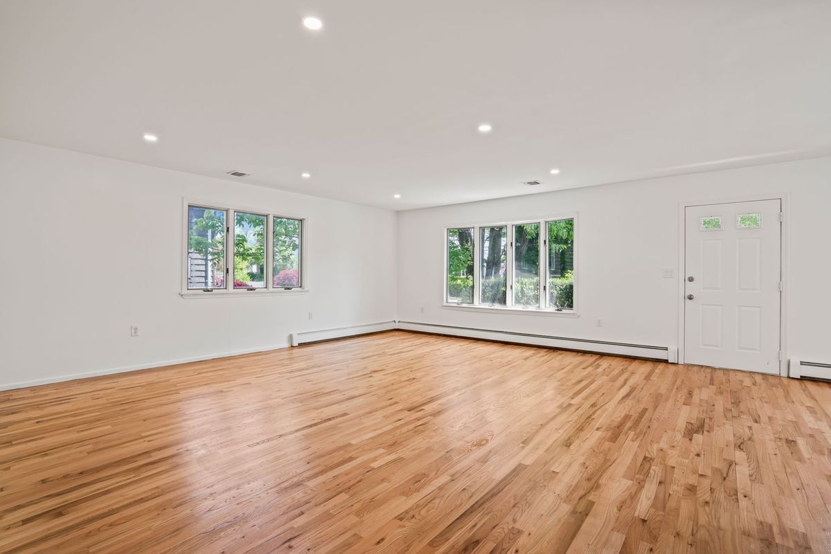 Building Photo - 17 Edgar Ct