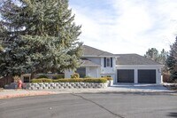 Building Photo - Custom home in Southwest Reno, 3 Bedrooms, 2 Bathrooms, Large Garage