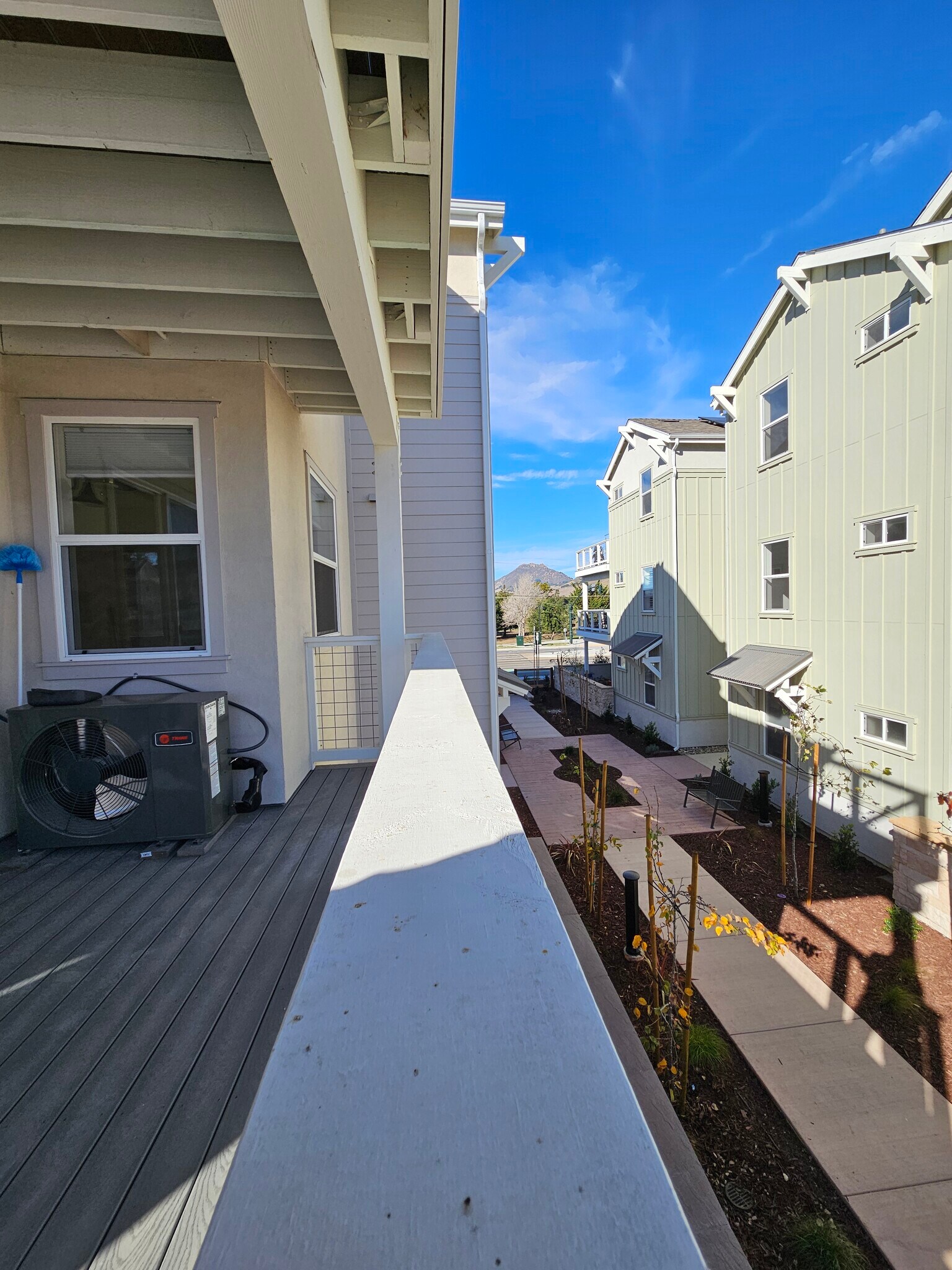 Balcony - 925 Madonna Rd