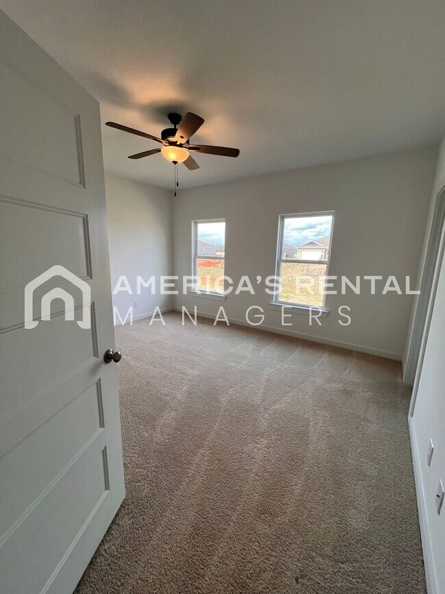 Building Photo - MOVE IN SPECIAL!!! New Construction Home for Rent in Robertsdale, AL!!! AVAILABLE NOW! Sign a 13 ...