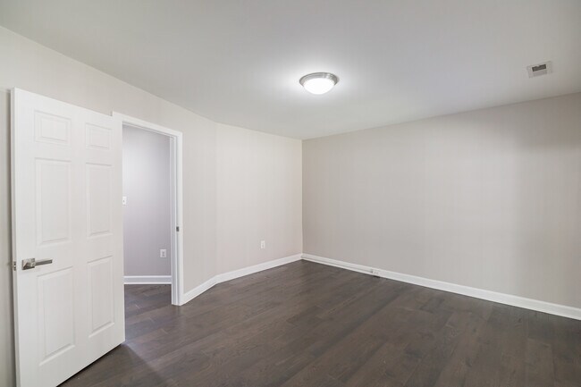 Building Photo - 15598 Avocet Loop