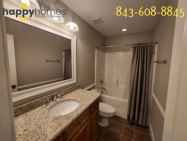 Building Photo - 4 Bed 2.5 Bath Home Located in Cedar Grove subdivision in North Charleston!