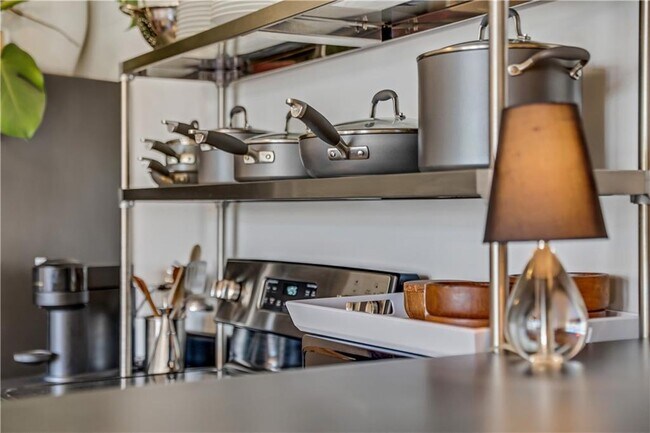 Building Photo - 878 Peachtree St NE