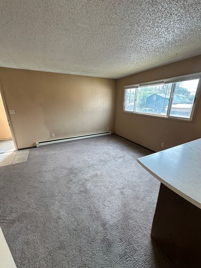 Building Photo - 1409 Stoddard St
