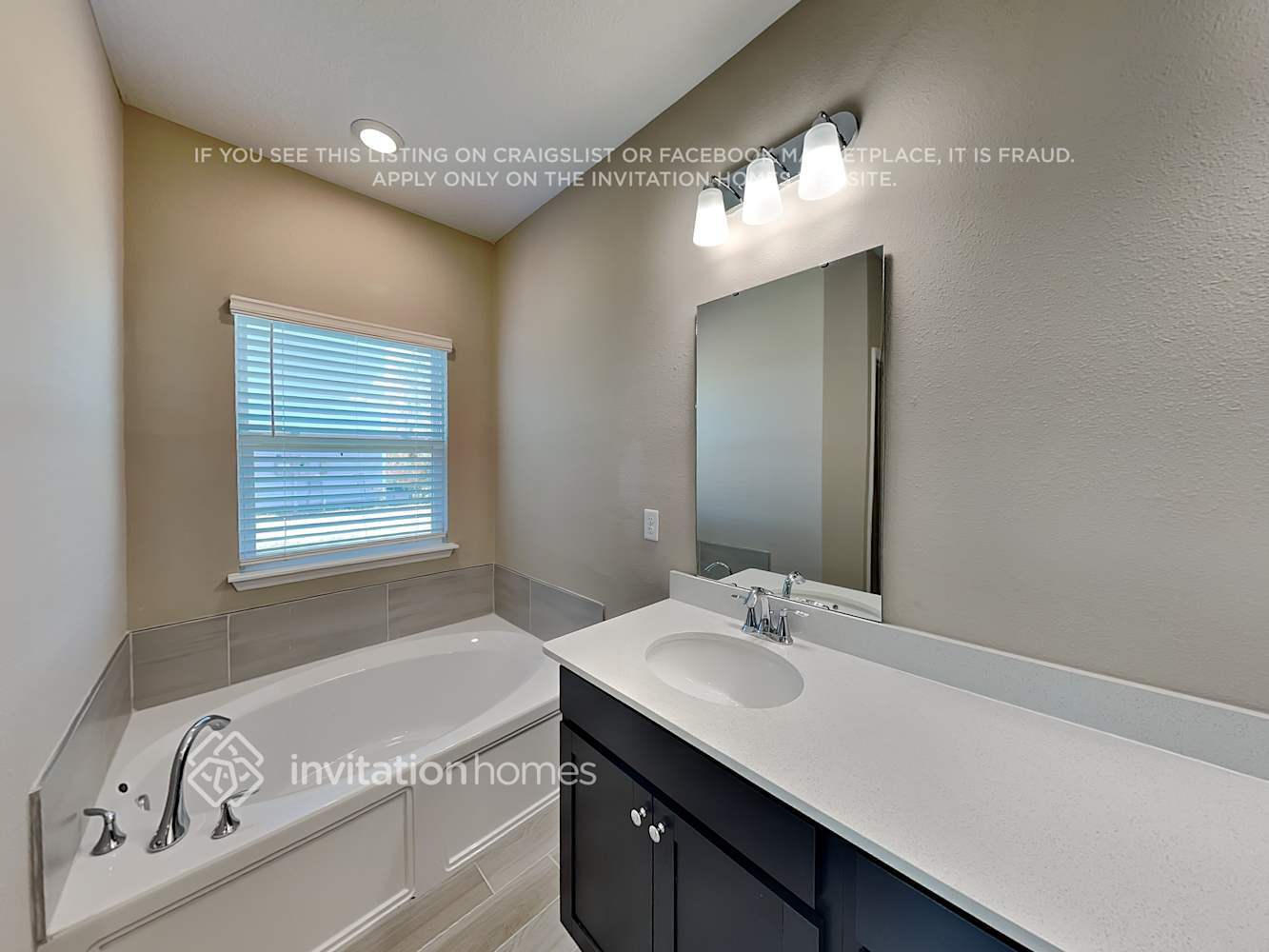 Building Photo - 6760 Hvn Crst Ct