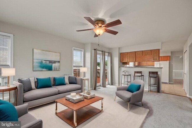 Building Photo - 16 Varone Dr